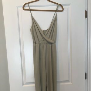 Celery/grey Romper Size Medium